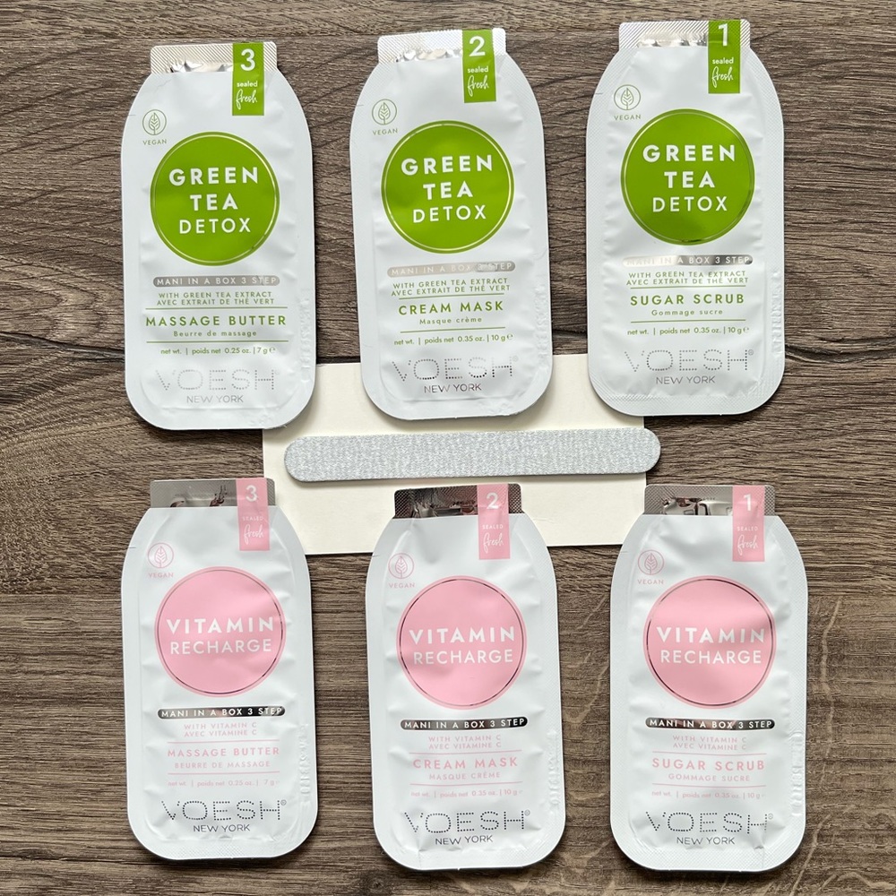 Voesh mani moments mani in a box duo